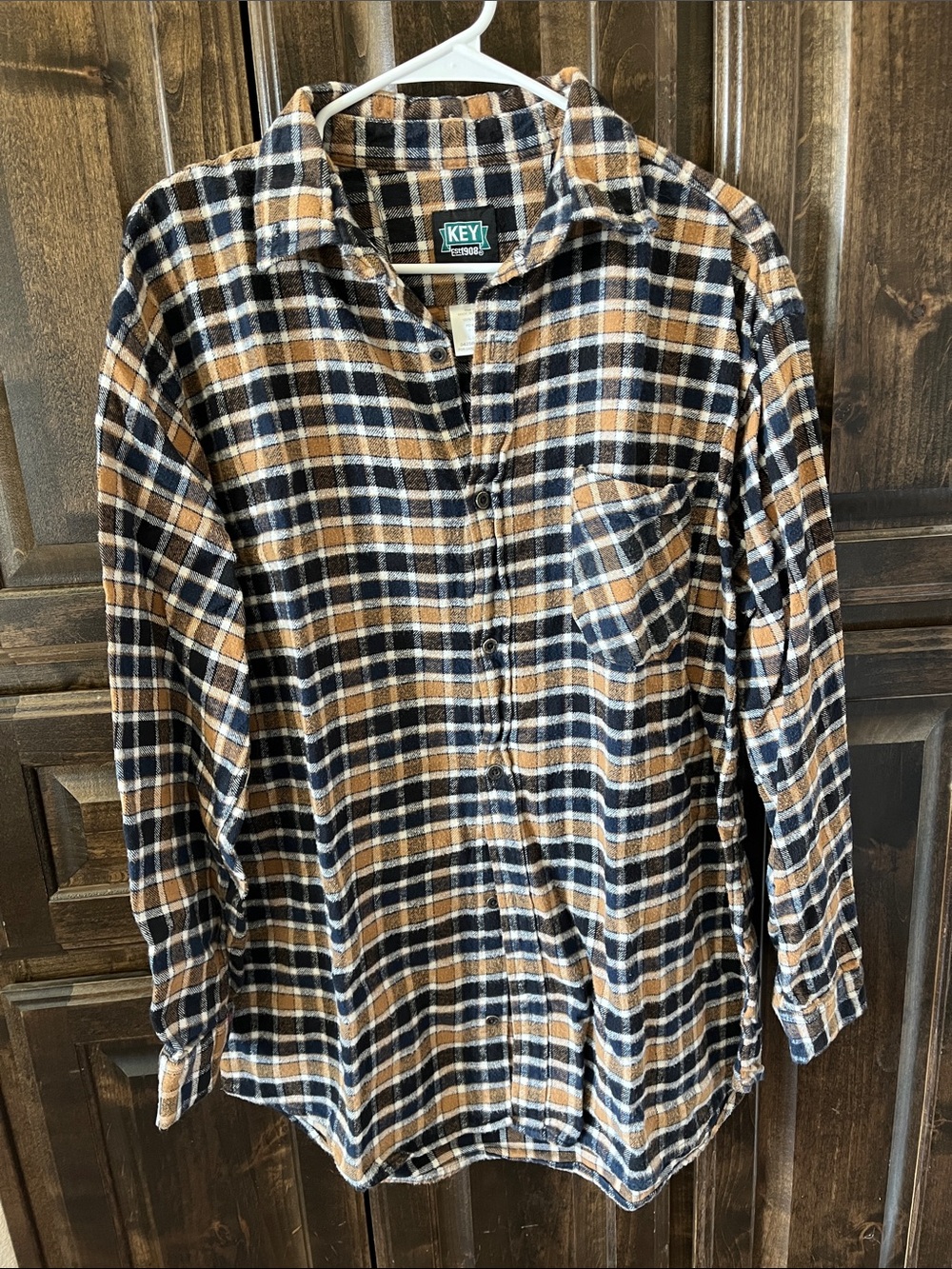 Men’s lightweight flannel